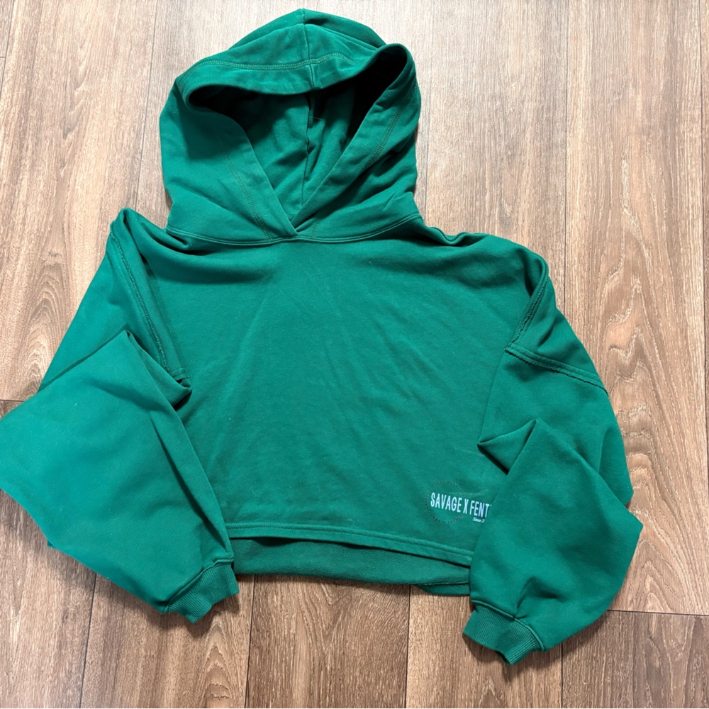 Savage X Fenty Crop Sweatshirt